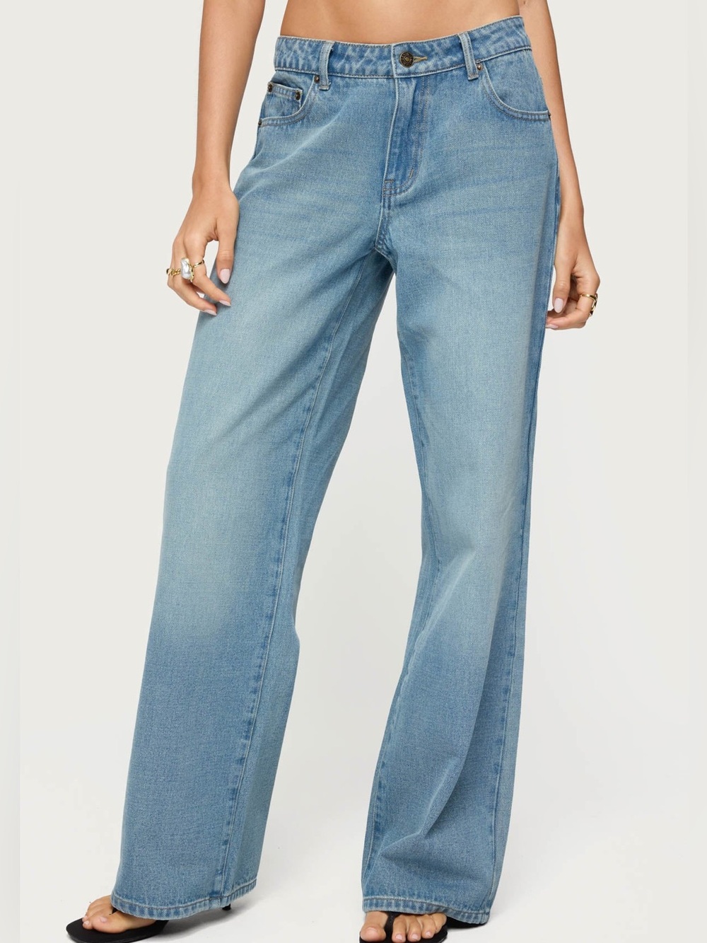 Edikted Raelynn Washed Low Rise Baggy Jeans - Picture 3 of 5